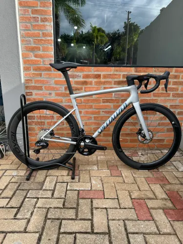 Bicicleta speed Specialized Tarmac sl8 pro 2026 tamanho 56 shimano Ultegra di2 disco
