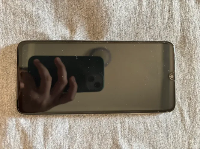 SAMSUNG A70