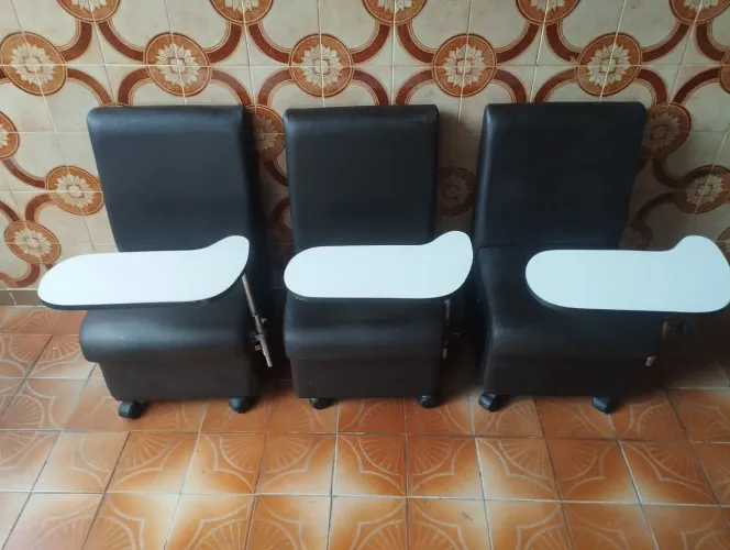 Mesa para manicure 