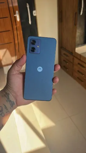 Moto g54
