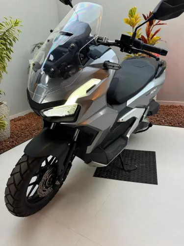 Honda ADV 160