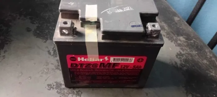 Bateria 12v 5AH para moto marca heliar original 