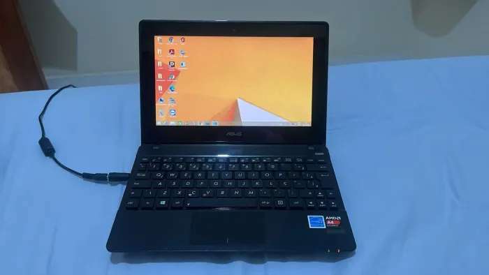 Mini notebook Asus 