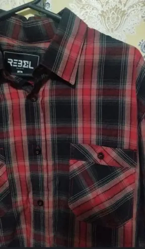 Camisa xadrez vermelha e preta G