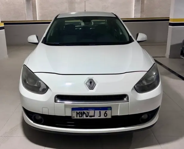 Renault Fluence Sed. Dynamique 2.0 16V Flex Aut. 2011