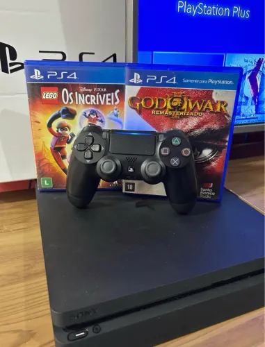 PLAYSTATION 4 SLIN 500GB+CONTROLE SEM FIO+2 JOGOS