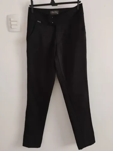 Calça social feminina