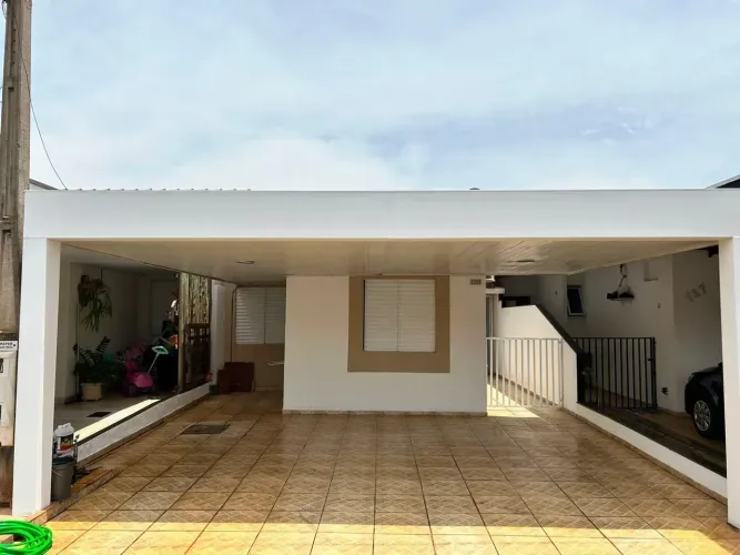 Imóvel para venda tem 120 metros quadrados com 3 quartos
