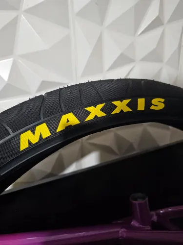Par maxxis hookworm 26 - Novo maxxis dos 2 lados