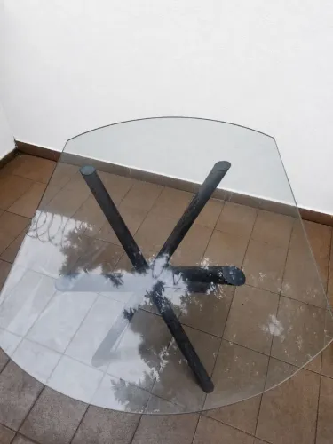 Mesa de Vidro Resistente 