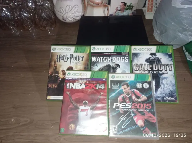 Xbox 360 usado sem HD com 5 jogos que funciona com fonte