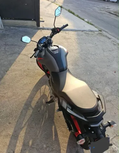 Vendo FZ15 2025