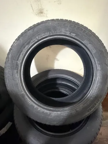 4 pneus zero aro 15
