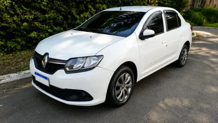 Renault Logan Expression Hi-flex 1.6 8V 4P 2016