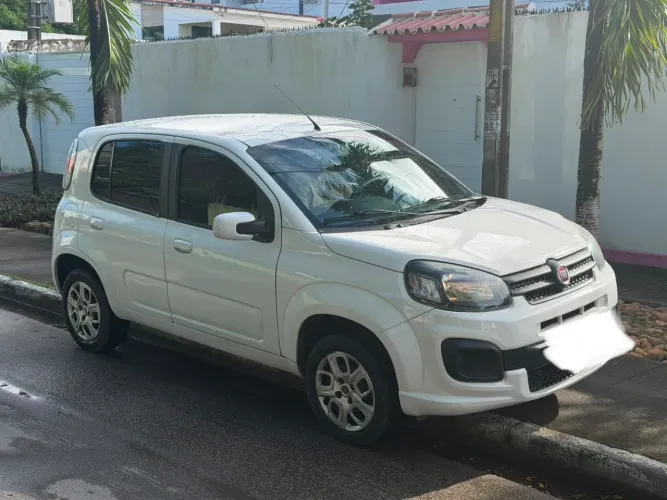 Fiat Uno Attractive 1.0 EVO Fire Flex 8V 5P 2021