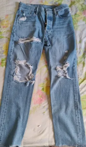 Calça jeans femina Levis 