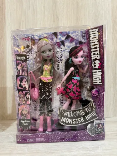 Pack de Bonecas Monster High Draculaura é Moanica D?kay