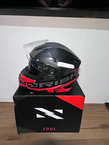 Capacete Norisk FF302 Manty Preto/Vermelho Fosco 
