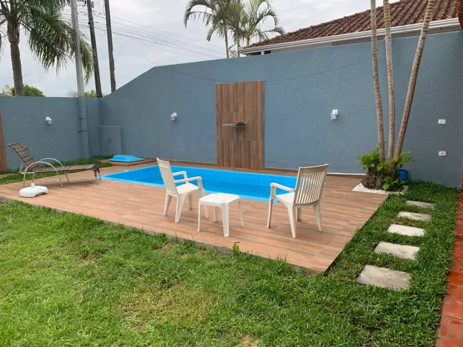 ALUGO CASA 3 QUARTOS COM PISCINA POR DIARIA SHANGRILA