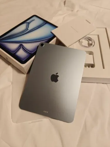 iPad Air M3 11"