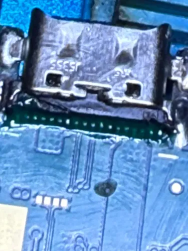 REPARO EM CONECTOR DE CARGA A PARTIR DE R$80,00