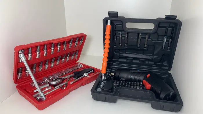 Kit ferramentas Parafusadeira + Chave de catraca NOVAS!