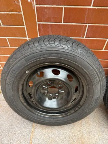 Pneu Pirelli CHRONO 175/70/14