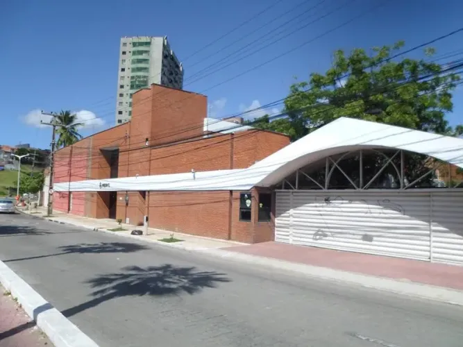 PRÉDIO COMERCIAL para alugar na cidade de FORTALEZA-CE