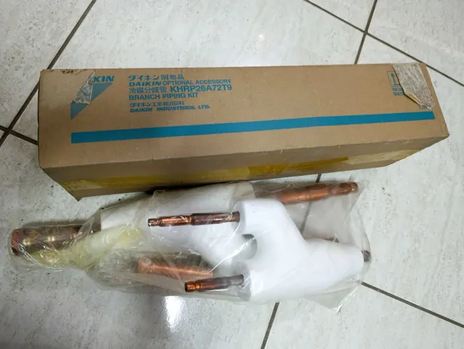 Refinete Derivador Daikin KHRP26AT2T9, original, novo e sem uso, a pronta entrega em BH