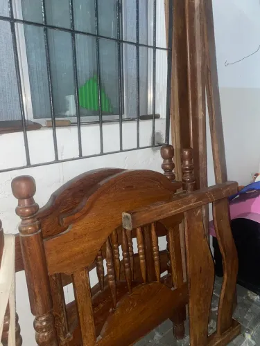 Cama madeira maciça solteiro