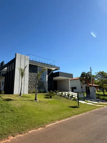 CASA À VENDA - RIVIERA DE SANTA CRISTINA XIII | SETOR IATE
