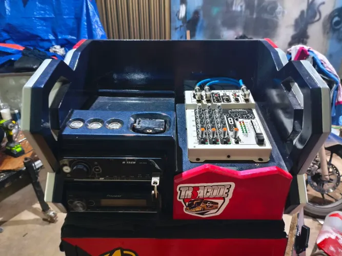 Vendo rack móvel completo