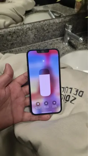iPhone 13