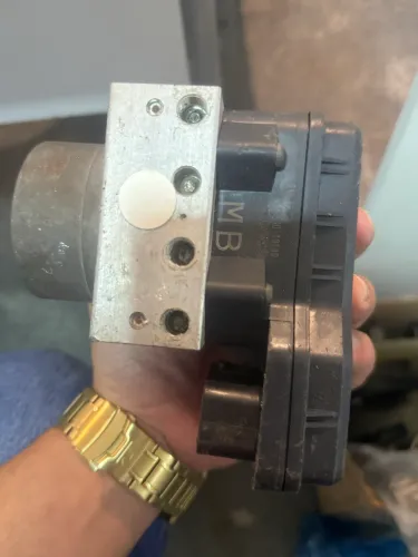 MÓDULO DE FREIO S10 