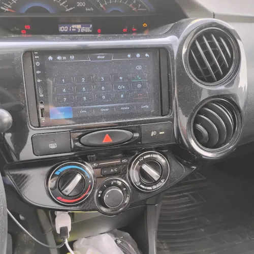 Toyota Etios X 1.3 Flex 16V 5P Mec. 2015