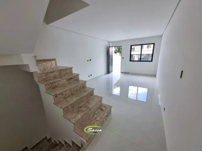 Sobrado amplo à venda no Bela Vista Osasco
