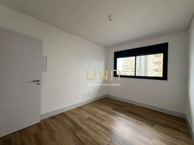 Apartamento com 1 dormitório à venda, 40 m² por R$ 650.000,00 - Canto - Florianópolis/SC