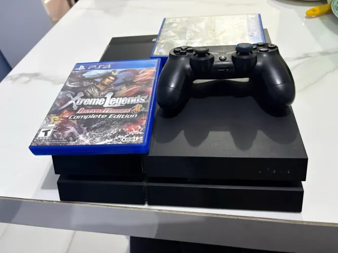 Ps4 fat 1 controle 2 jogos oportunidade