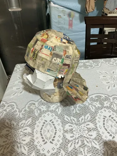 Papelão capacete  30 reais império romano 