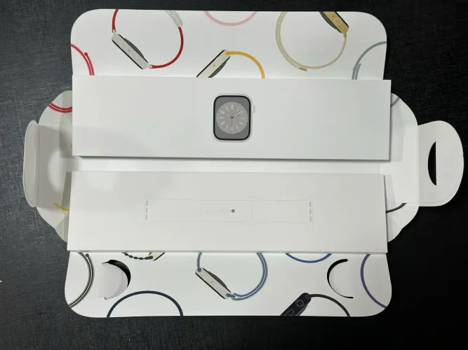 Apple Watch S8 41mm Pulseira Branca