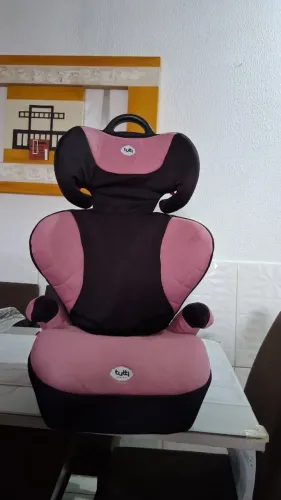 Cadeirinha automotiva super conservada