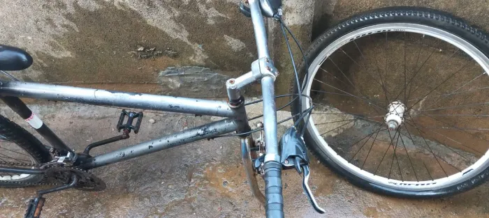 Vendo bicicleta aro 26 no precinho