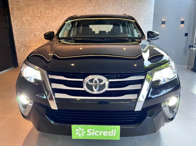 Toyota Hilux SW4 SRV 4X2 2.7 Flex 16V Aut. 2018