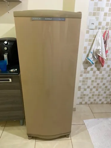 Geladeira Consul 300L