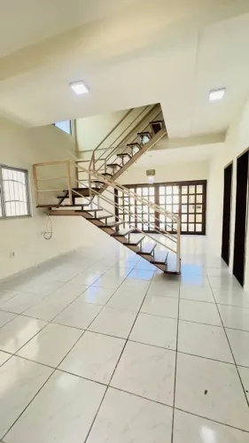 CASA DUPLEX EM NEÓPOLIS - 3 SUÍTES