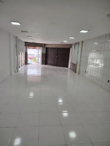Loja polo de modas 140 m² Rua 24 c/ Rua 11