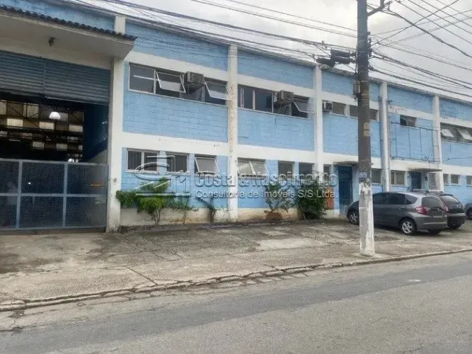 Galpão à Venda em Diadema - Bairro Canhema
