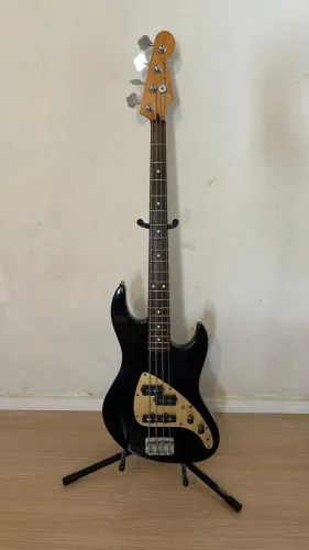 BAIXO FENDER P90 PRETO + CASE