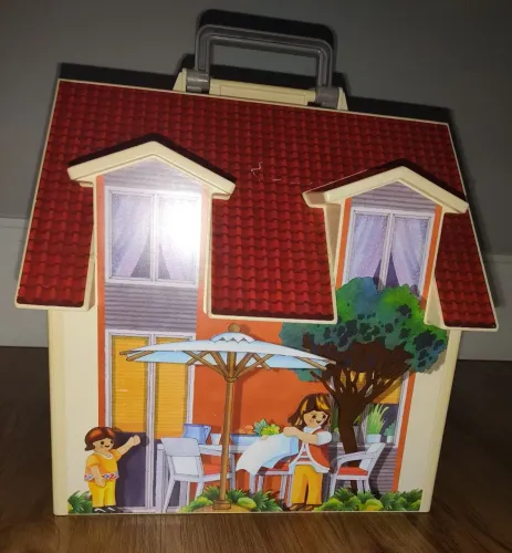 Casa de Bonecas Moderna Take Along da Playmobil (modelo 5167