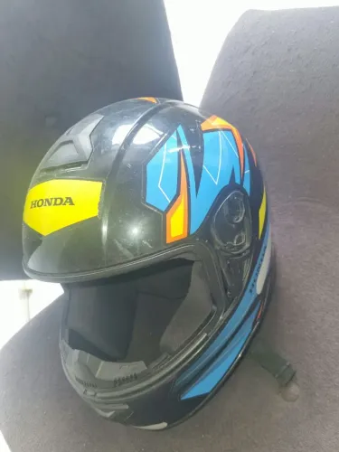 Capacete